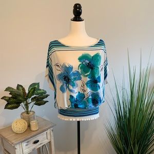 🎉 SALE 🎉 Gorgeous Fylo Top